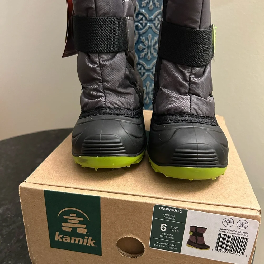 Kamik Snowbug 5 Kids Boots - Black and Green Size 6 Toddler